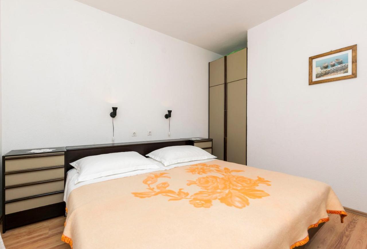 Apartments Neda Trogir Eksteriør bilde
